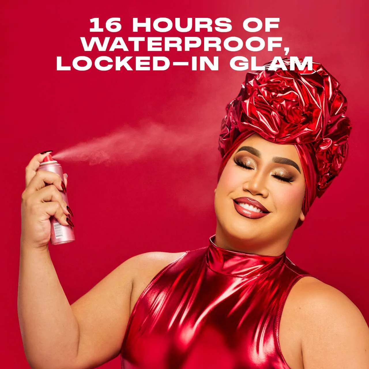 Mattifying Waterproof Setting Spray - Image 5